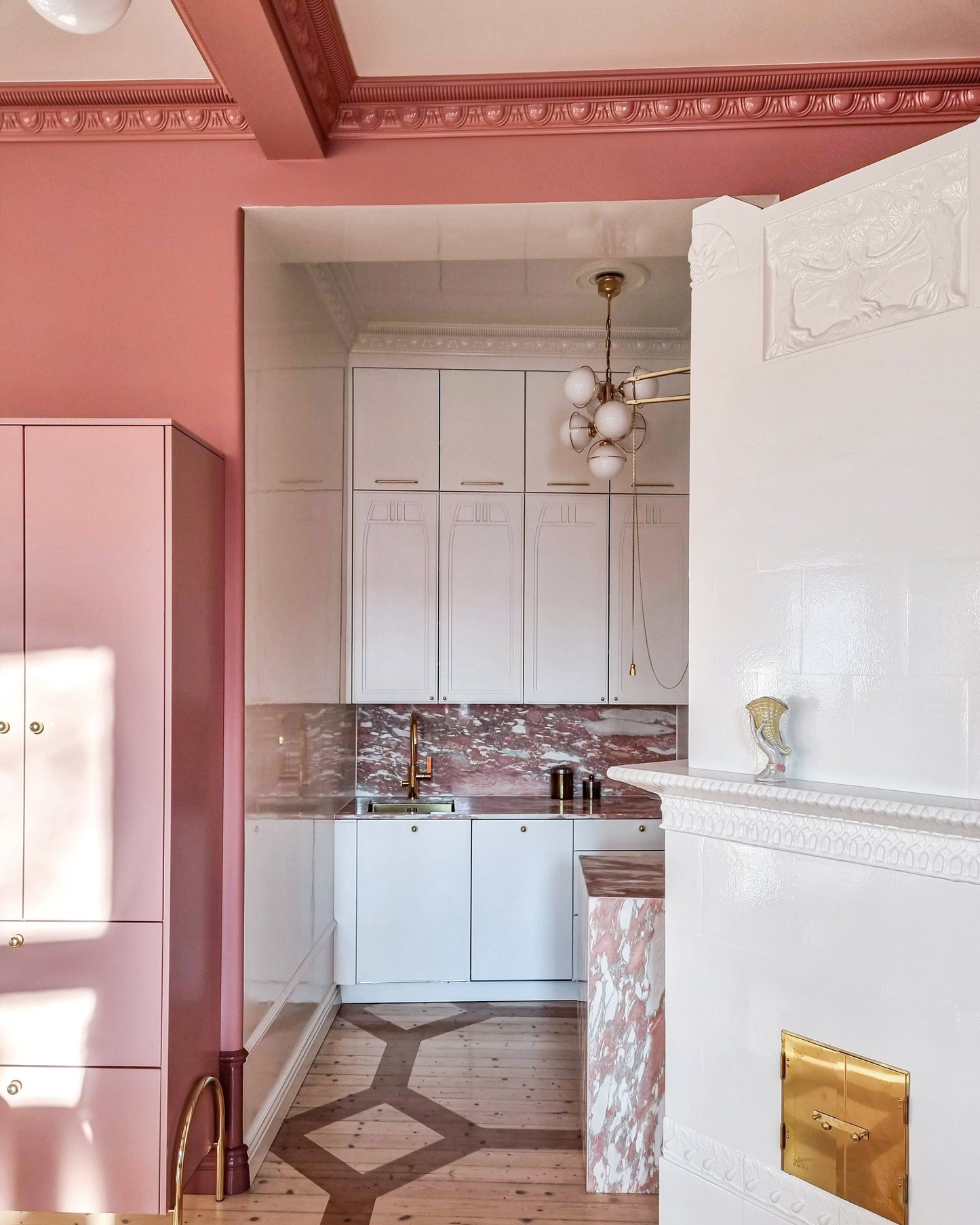 Corniche polystyrène GK30